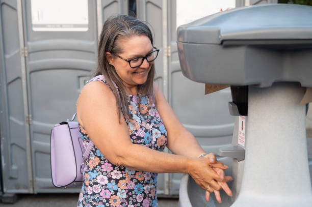 Best Portable restroom trailer rental  in Mannington, WV